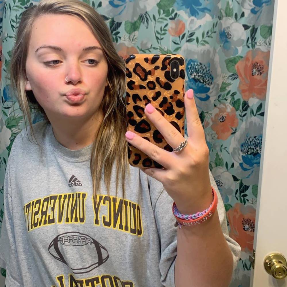 Meet your Posher, Abby